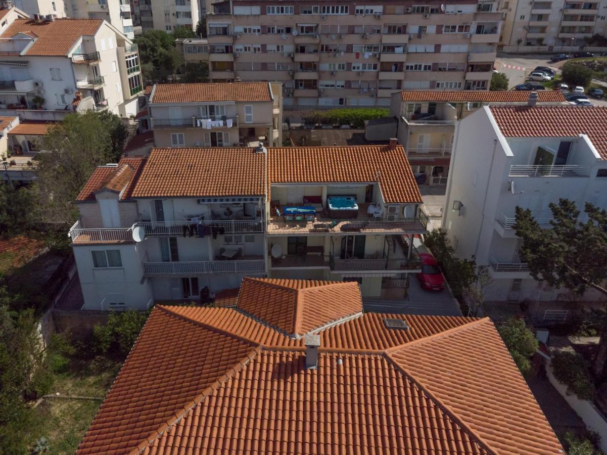 Apartments Ribarevic マカルスカ エクステリア 写真